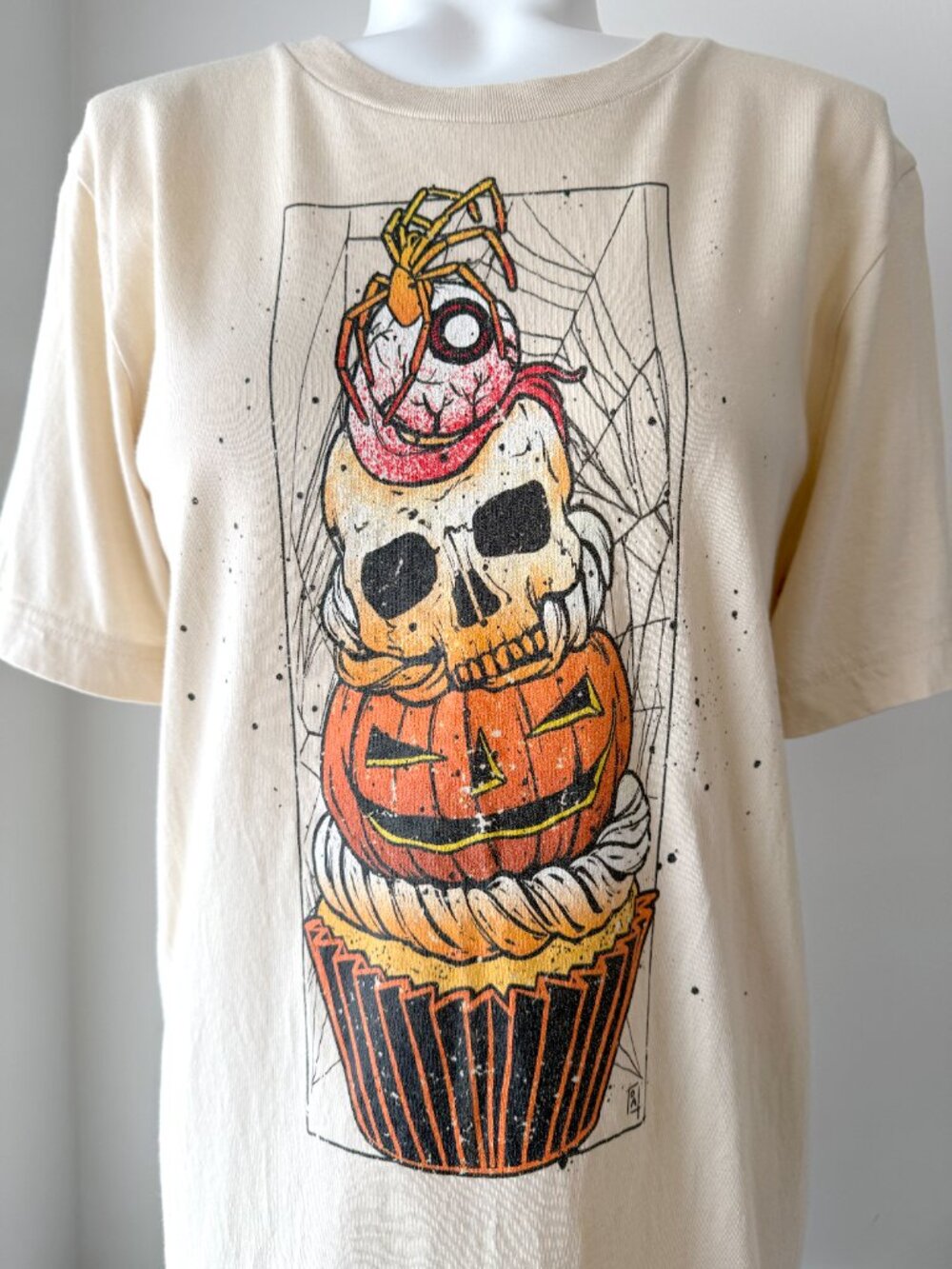 Unisex Spooky Halloween Cupcake Natural T-Shirt (Bella Canvas)